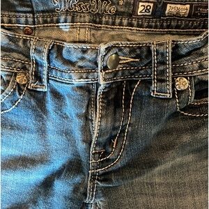 Miss Me jeans size 28.